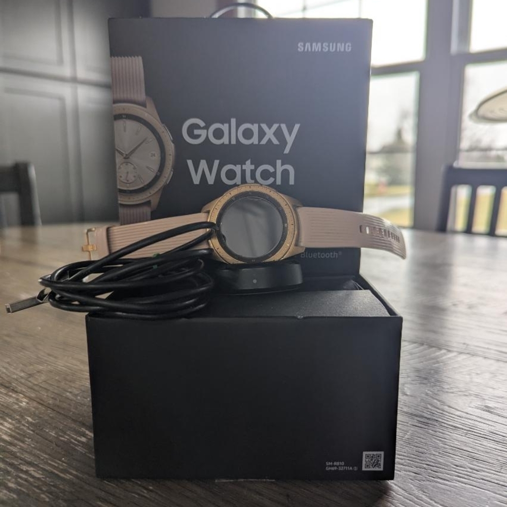 Samsung Galaxy Watch with Gold Bezel